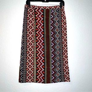 Anthropologie Vanessa Virginia embroidered design pencil skirt